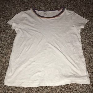 Cute white top with colorful outline